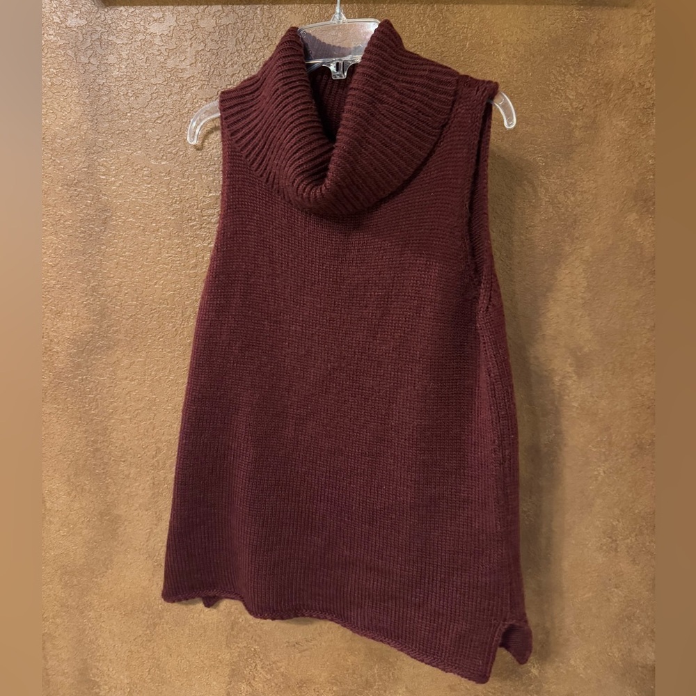 Loveriche Maroon Sleeveless Cowl Neck Tunic Sweater Size Small